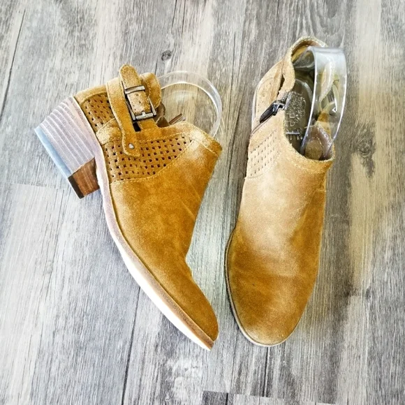 Vince Camuto Perforated Heeled Ankle Boots - Picture 2 of 8